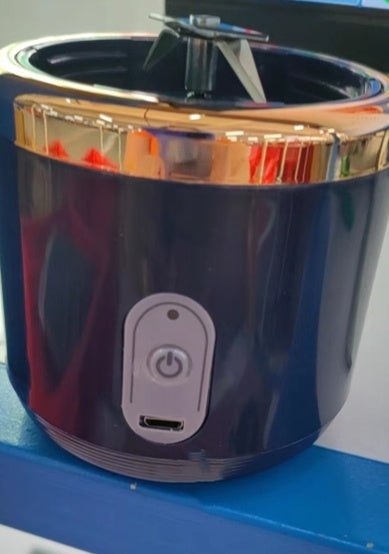 Mini blender portable